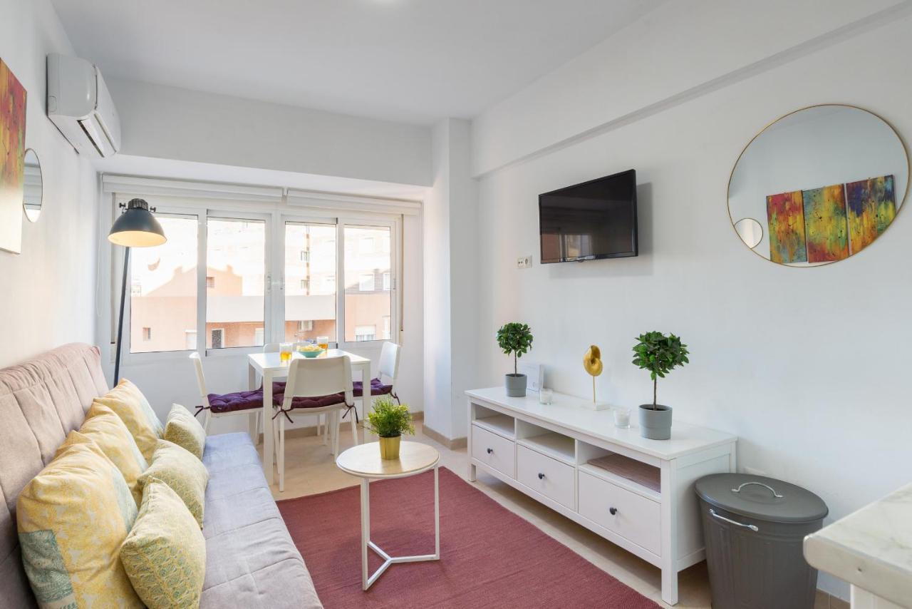 Mp6-Cathedral Views Apt Right On The Beach Apartment Malaga Luaran gambar